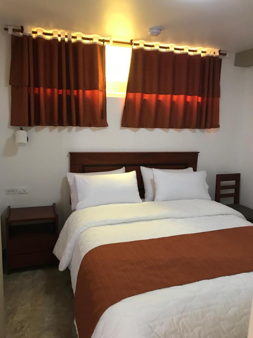Hotel Seny Ambato Exterior foto
