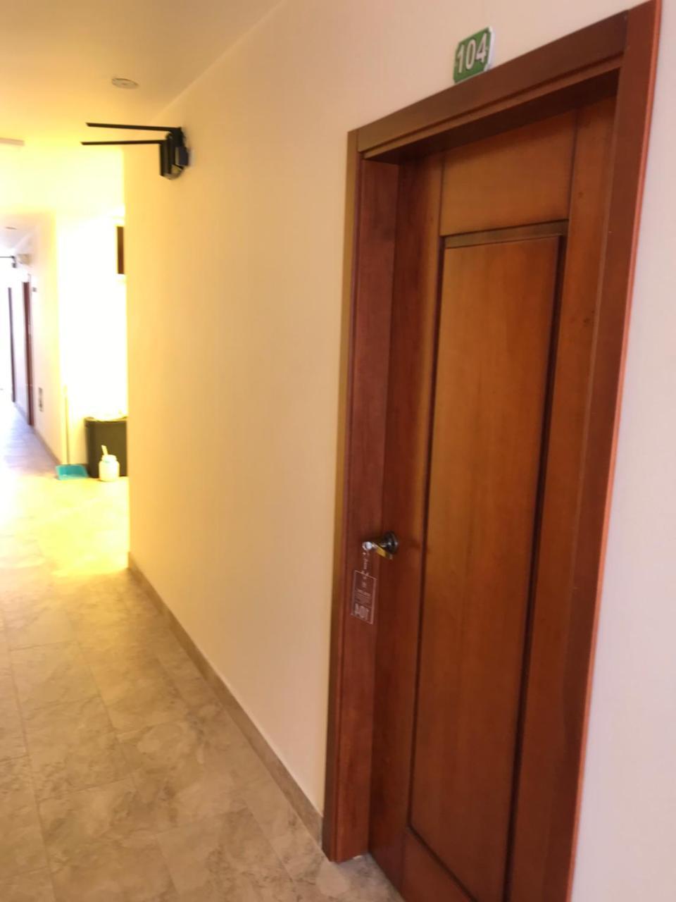 Hotel Seny Ambato Exterior foto