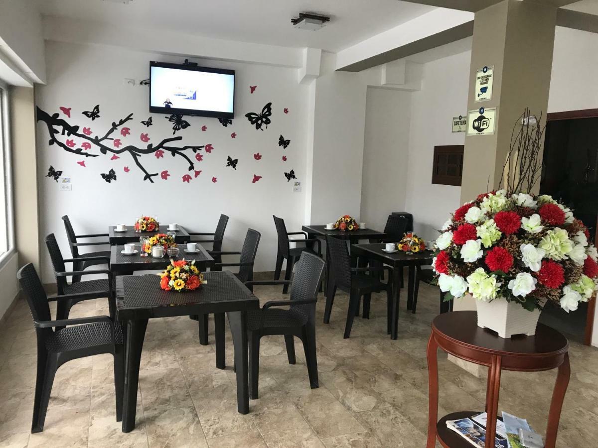 Hotel Seny Ambato Exterior foto